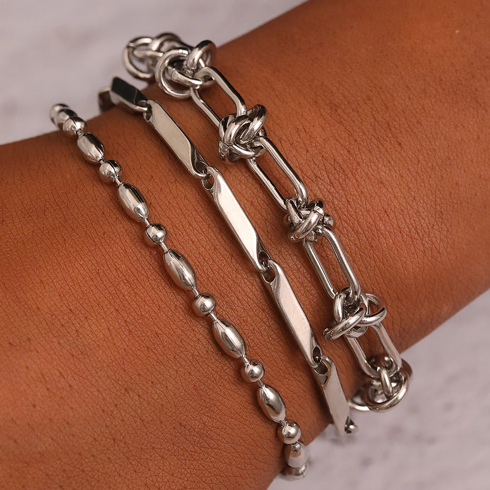 3pc Mixed Chain Gold Bracelet Set - Image 2