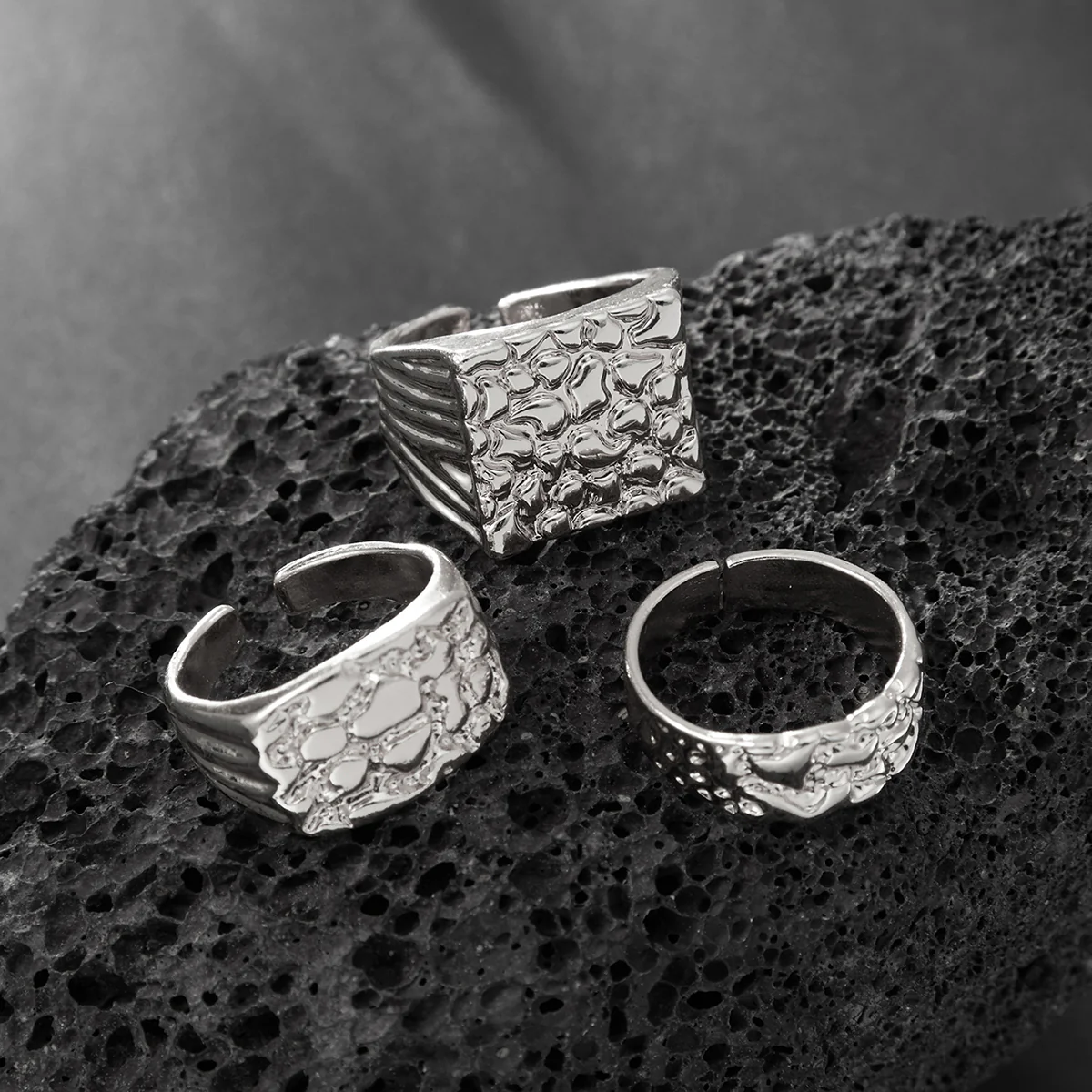 3pc Punk Square Chunky Ring Set - Image 4