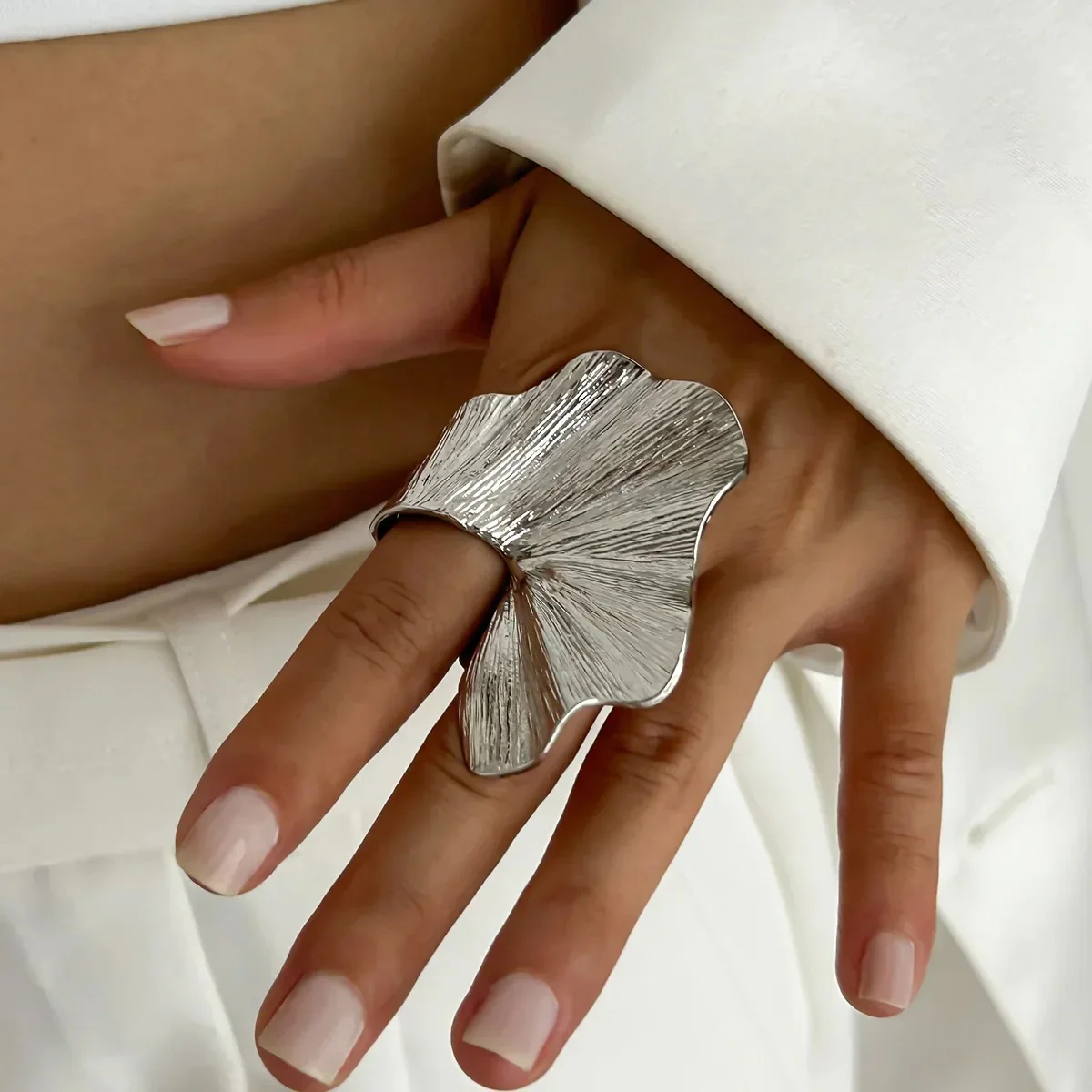 Dainty Pleated Leaf Ring - Image 2