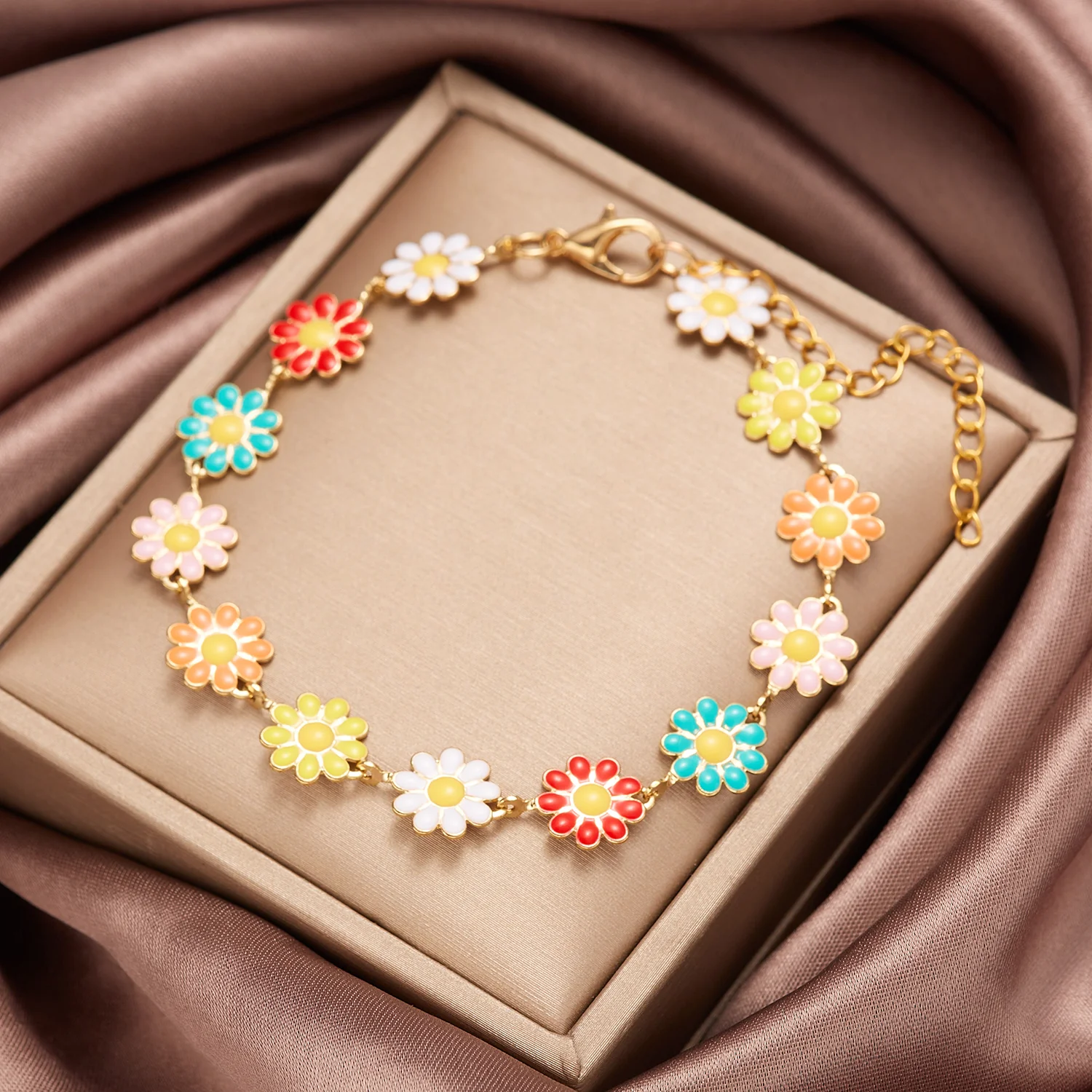 Daisy Chain Enamel Bracelet - Image 7