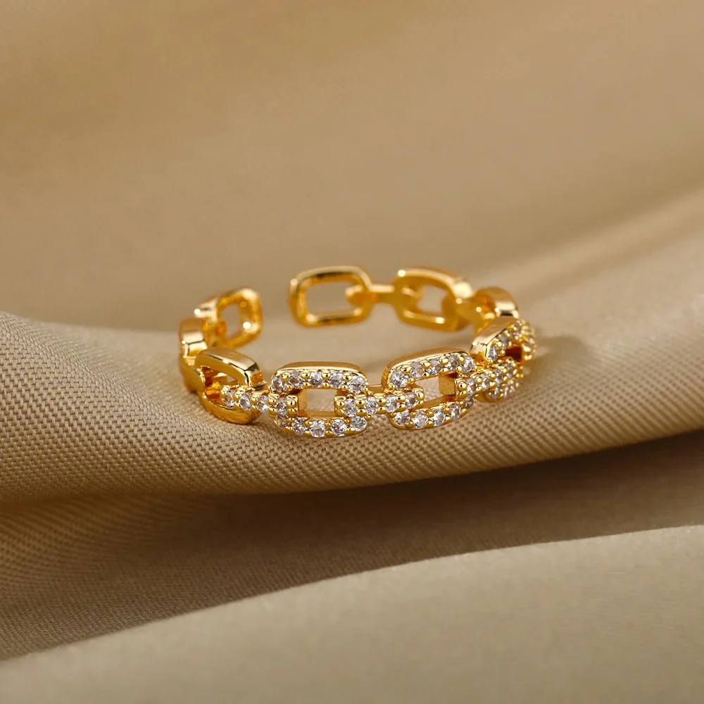 Elegant Twist Chain Ring - Image 3