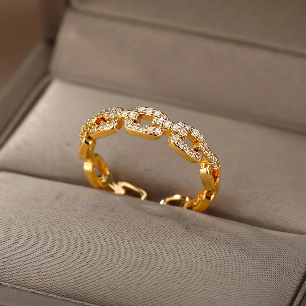 Elegant Twist Chain Ring - Image 5
