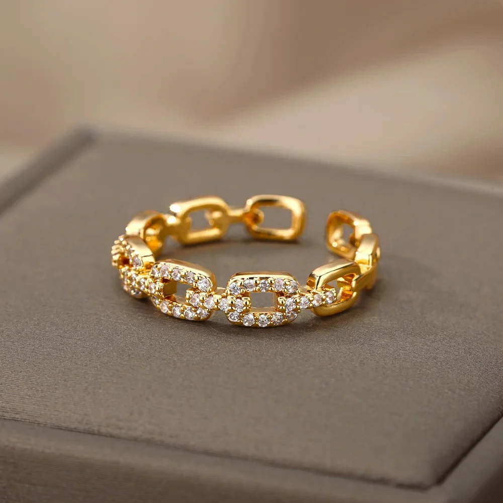 Elegant Twist Chain Ring - Image 6