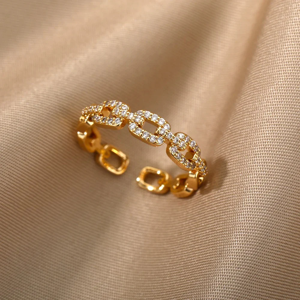 Elegant Twist Chain Ring - Image 7