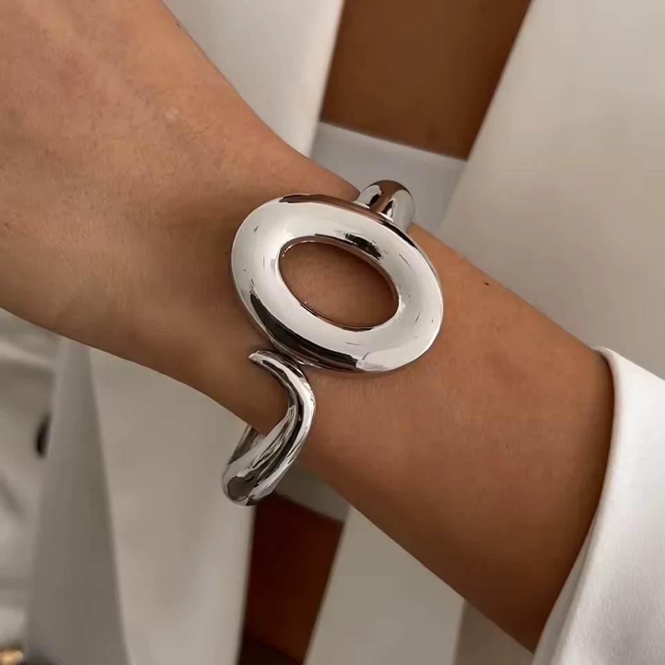 Exaggerated Chunky Bangle Bracelet - Image 2