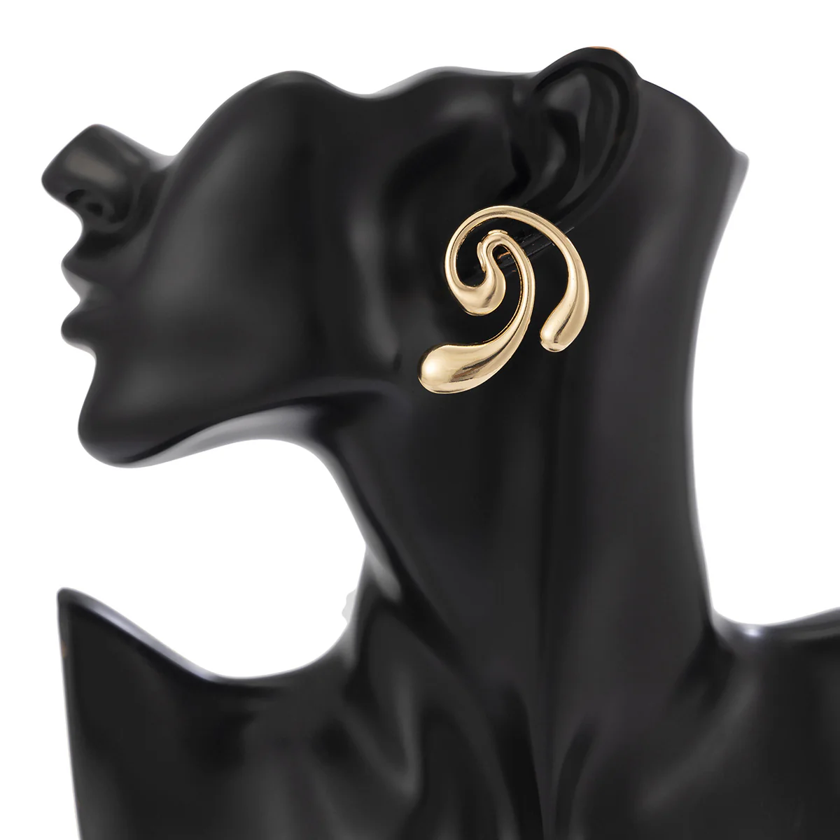 Geometric Metal Stud Earrings - Image 4