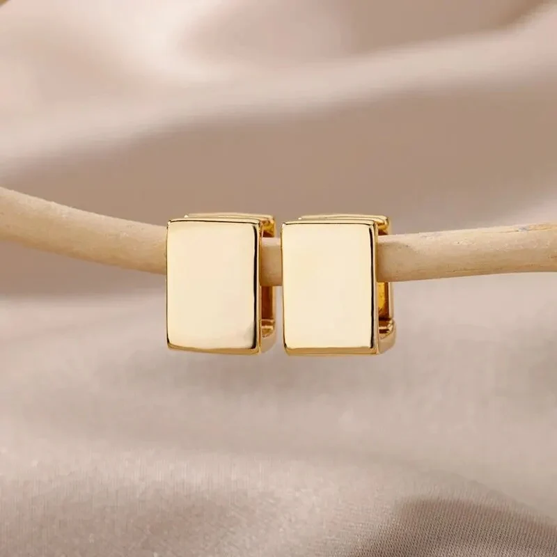 Geometric Square Hoop Earrings - Image 4