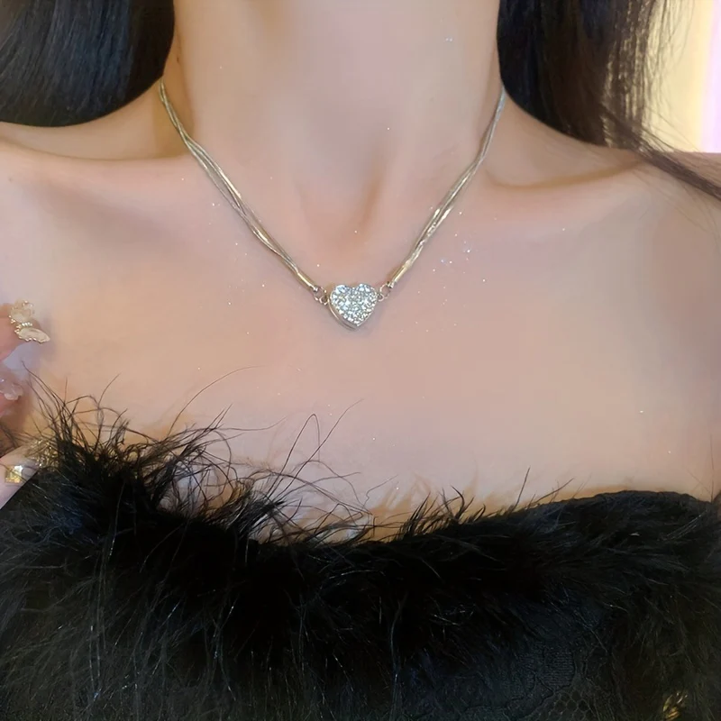 Heart Pendant Sparkle Chain Necklace
