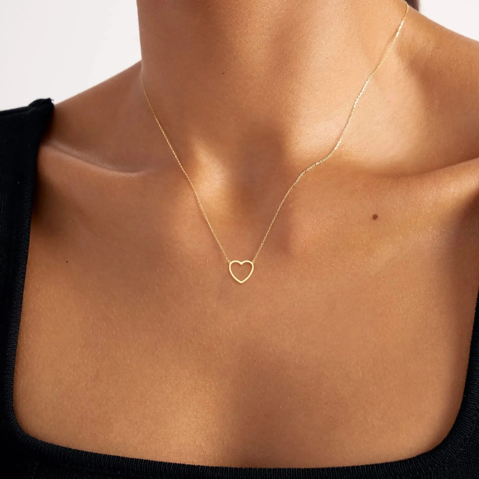 Hollow Heart Necklace - Image 4