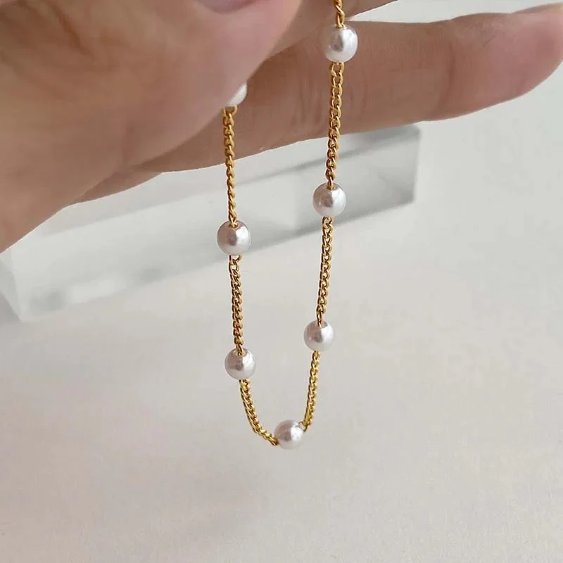 Minimal Pearl Bracelet - Image 4