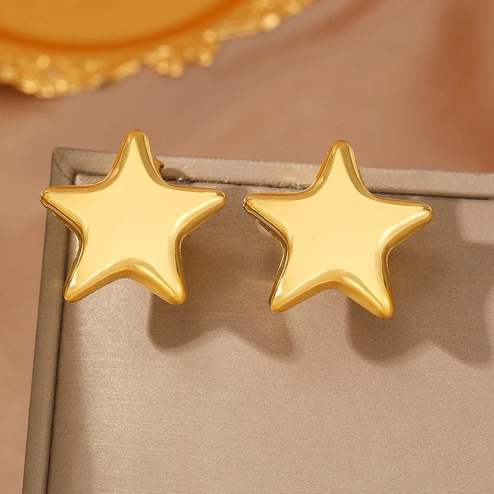 Minimal Star Earrings - Image 2