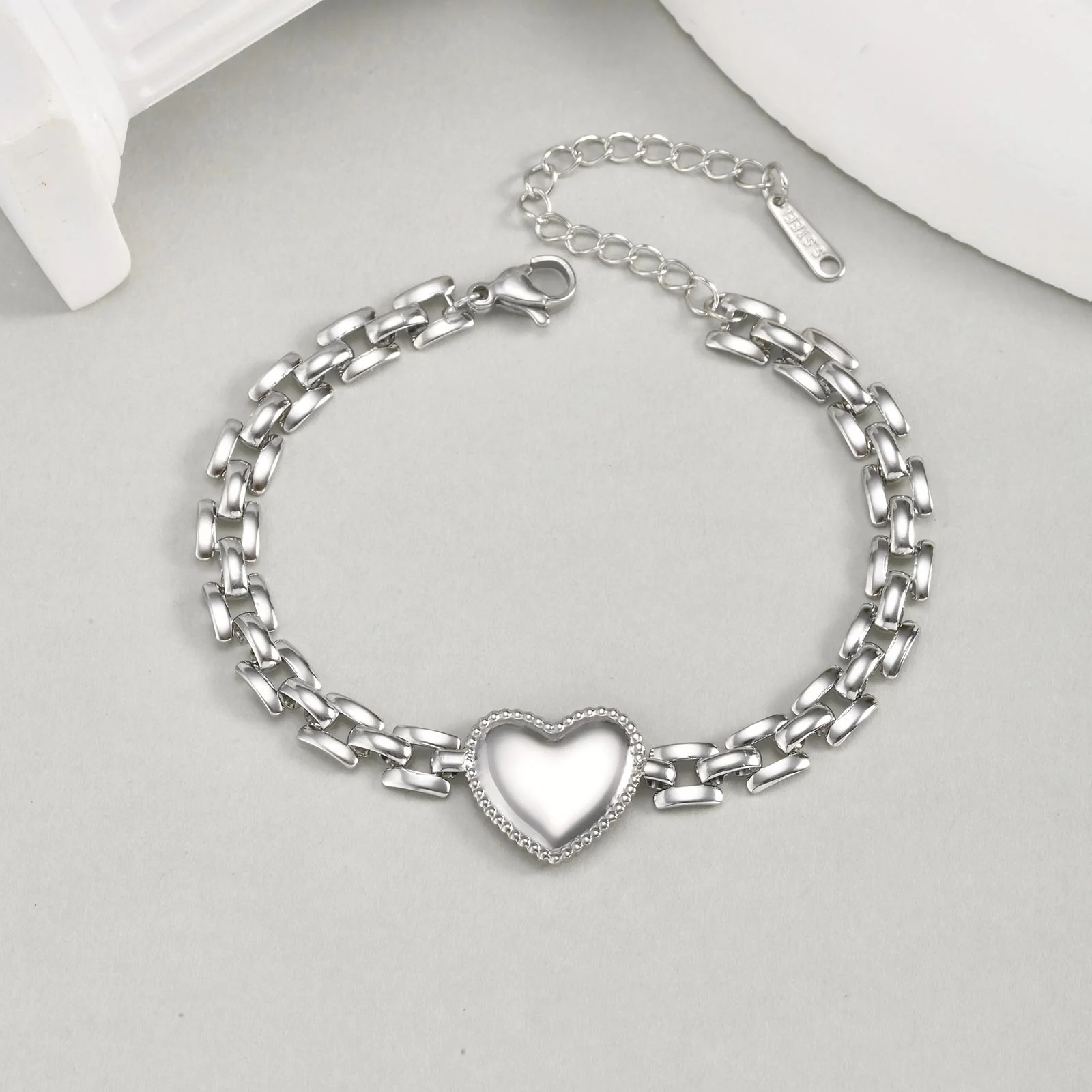 Sunbeam Heart Chain Bracelet - Image 3