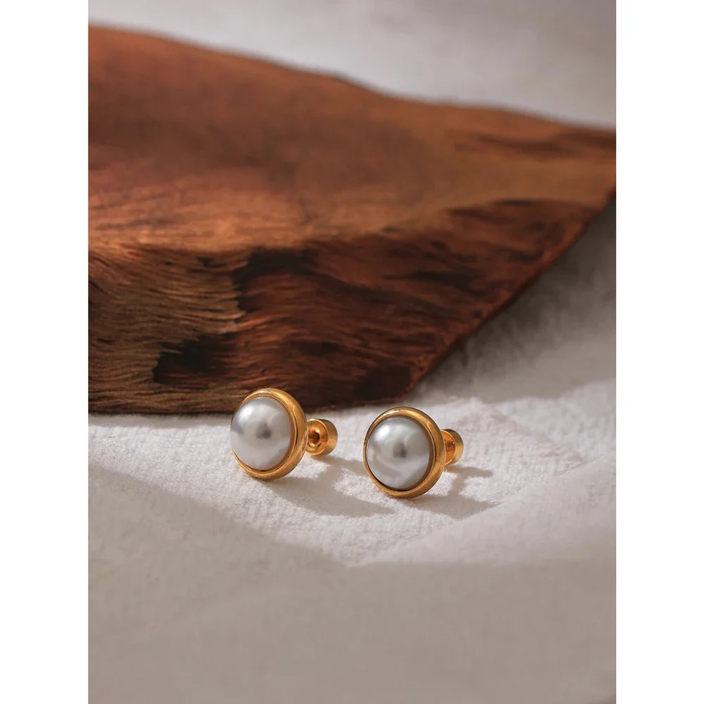 Screw Back Pearl Earrings - Image 2