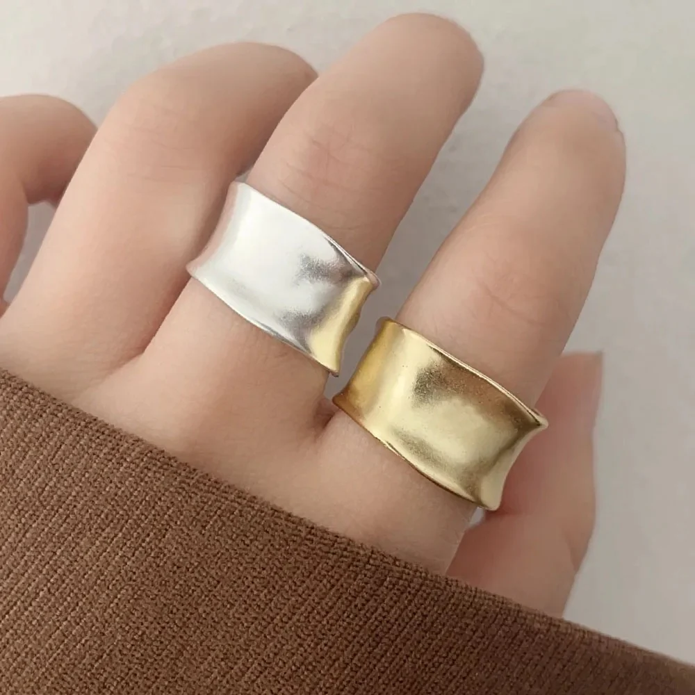Vintage Wide Flat Ring - Image 3