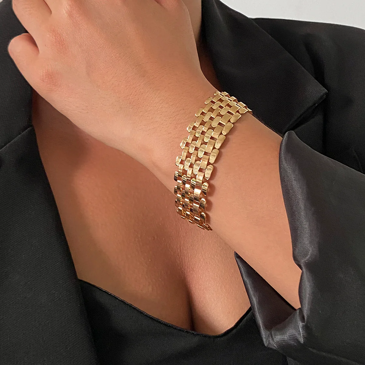 Wide Gold Chunky Chain Bracelet